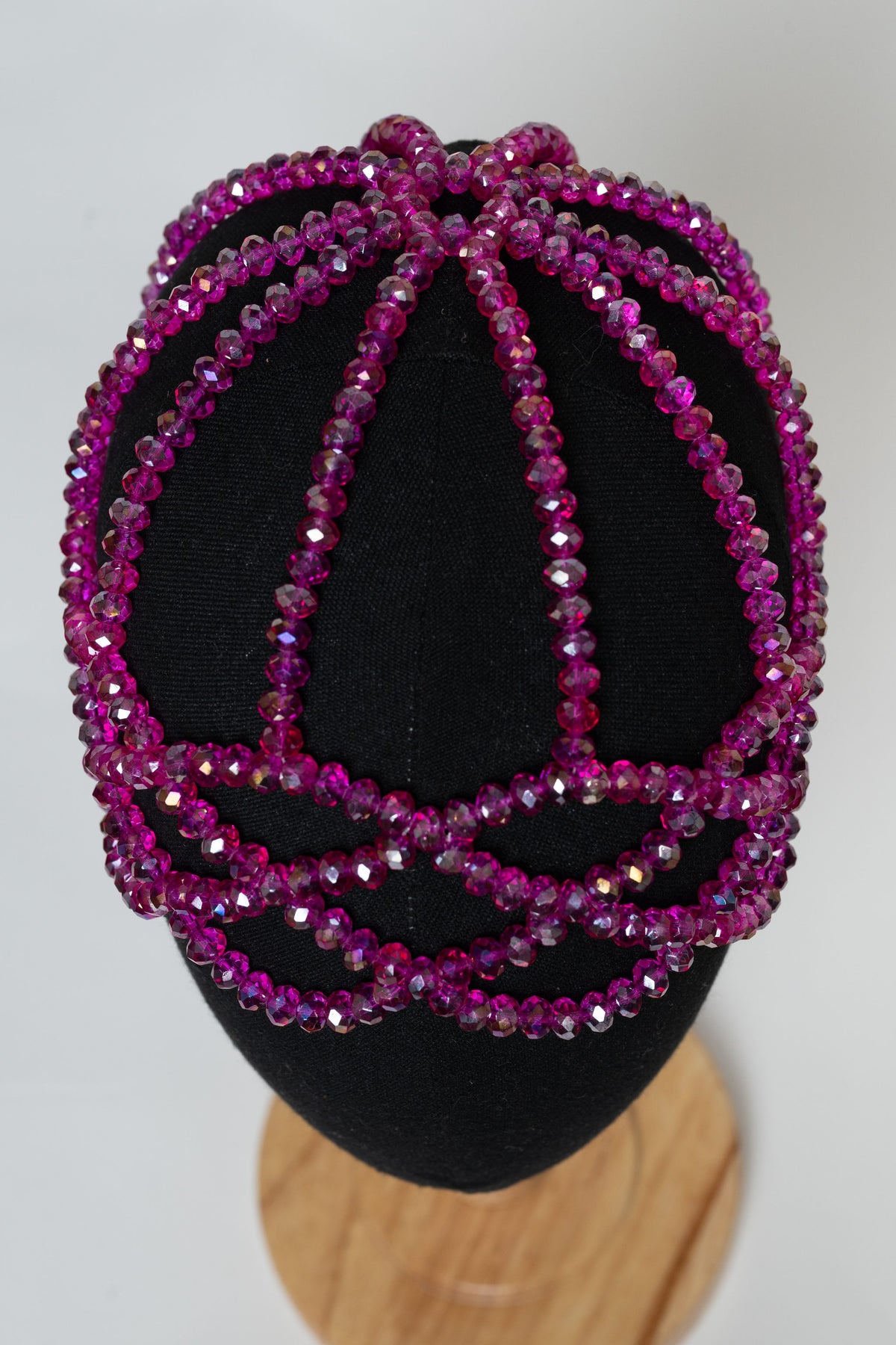 Bonnets en cristal — grandes perles Faralyn — Rosalia, vue de dessus